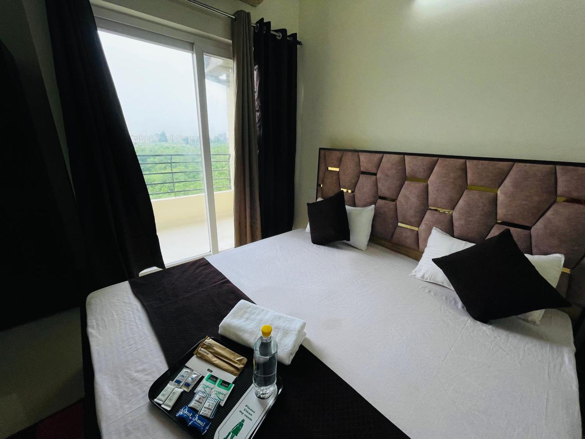 Achyutam Homes Lucknow Extérieur photo
